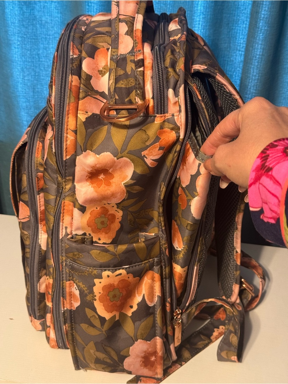 Ju-Ju-Be Floral diaper bag in Pink & Olive - Picture 9 of 9